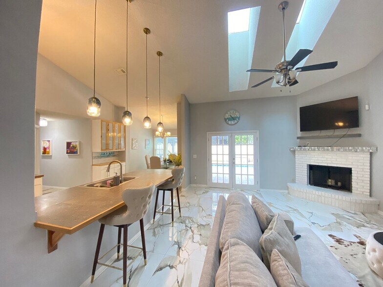 Building Photo - CONWAY/SOUTHFORK RANCH - 4BR/3BA HOME