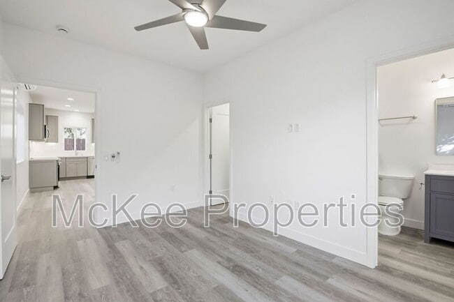 Building Photo - 6174 Dorothy Dr