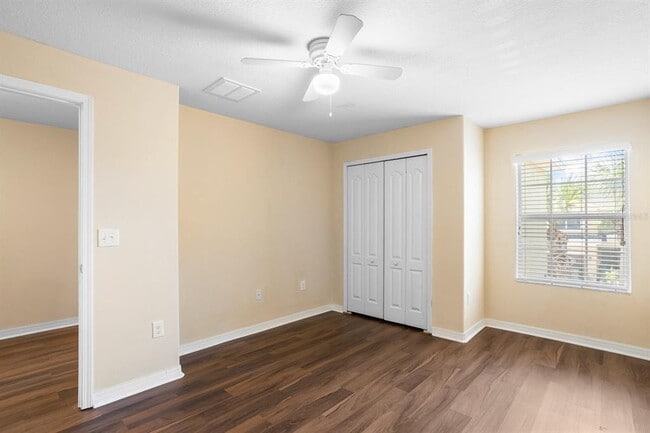 Building Photo - 2044 Hawks View Dr