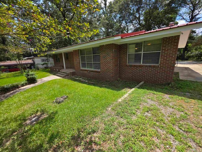 Building Photo - 8101 Legion Hut Rd