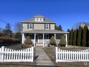 Building Photo - 36-38 Treadwell Ave