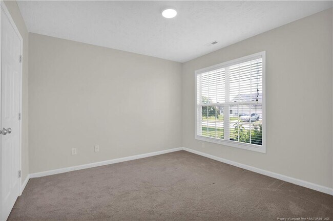 Building Photo - 1717 Kershaw Loop