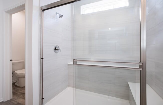 Building Photo - 6052 E 116th Pl