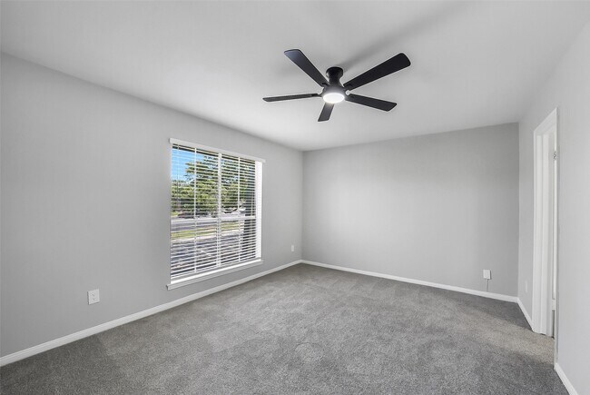 Building Photo - 14703 Barryknoll Ln