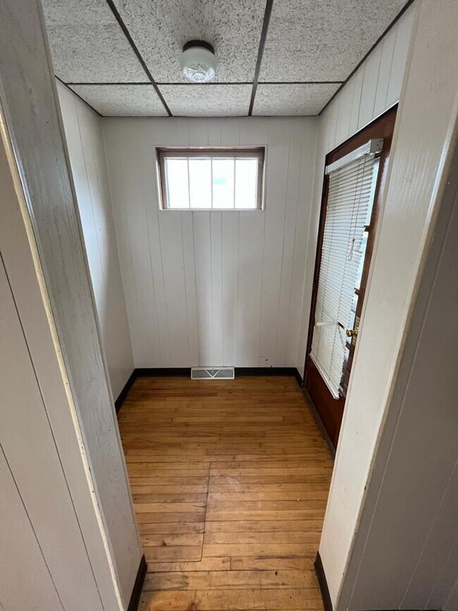 Building Photo - RE SOLUTIONS WI LLC