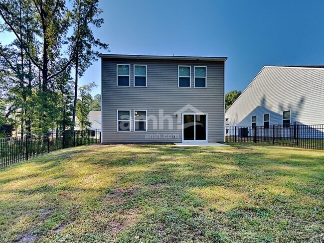 Building Photo - 110 Orion Way