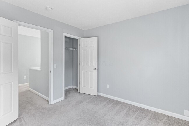 Building Photo - 6140 Ashtead Dr