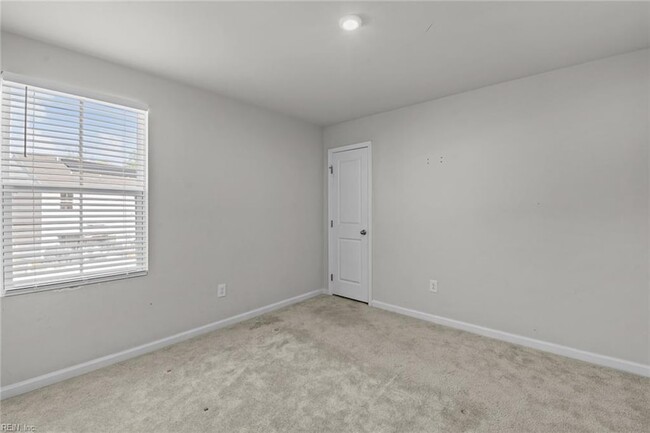 Building Photo - 103 Sourgum Ln