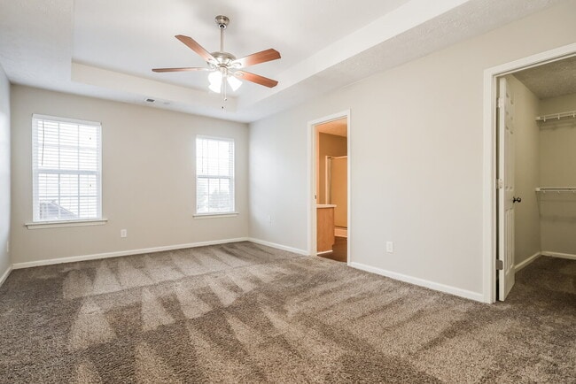 Building Photo - 1825 Neighborhood Walk