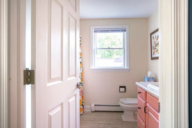 Building Photo - 149 Kready Ave