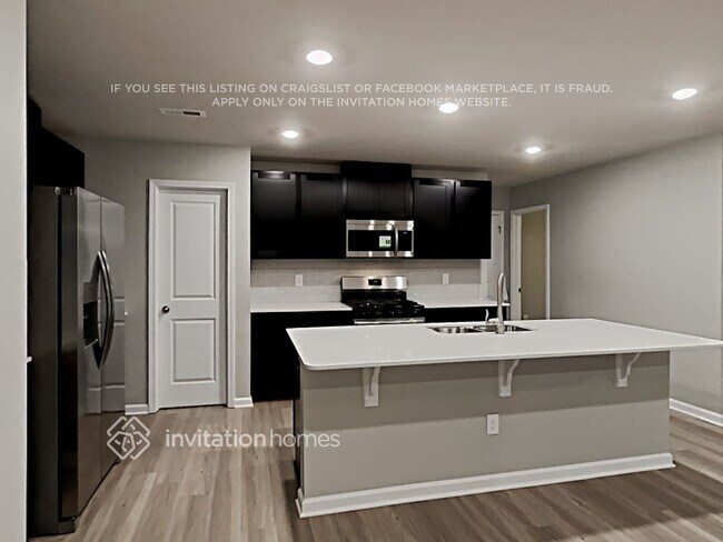 Building Photo - 3214 Treyson Dr