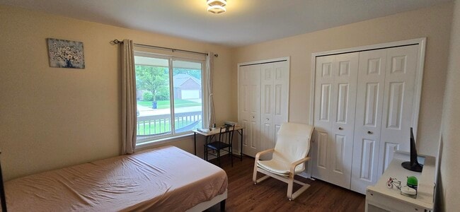 Building Photo - 40184 Long Horn Dr