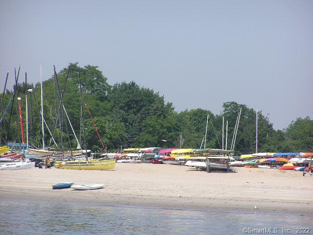 Building Photo - 391 Reef Rd