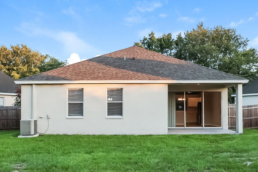 Building Photo - 6707 Cambridge Park Dr