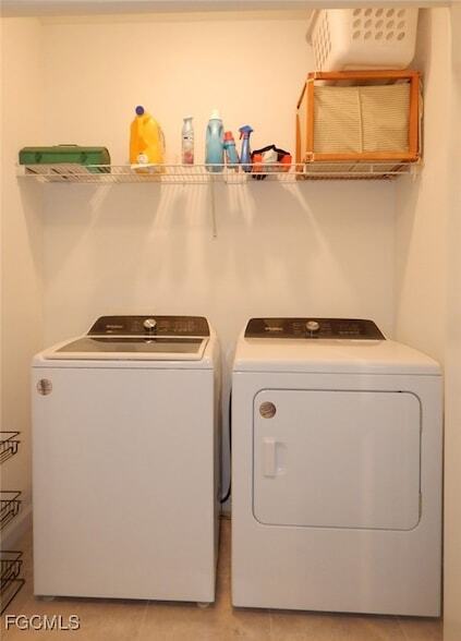 Building Photo - 1437 Weeping Willow Ct