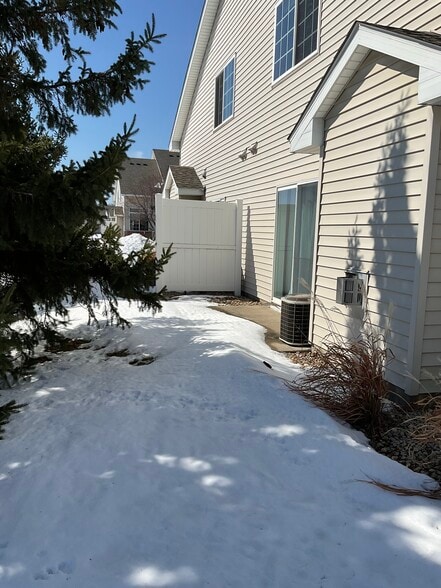 Outside the dining room patio door - 17366 River Birch Pl
