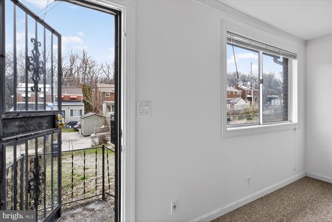 Building Photo - 4336 Dubois Pl SE