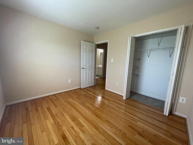 Building Photo - 43670 St Helena Terrace