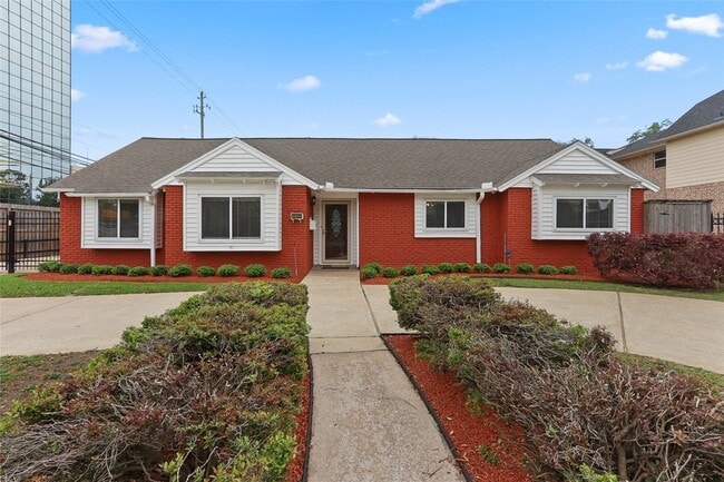 Building Photo - 12303 Barryknoll Ln