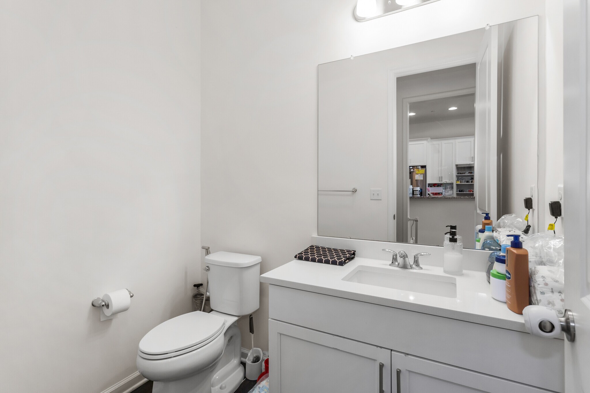 Building Photo - 293 Bradley Dr