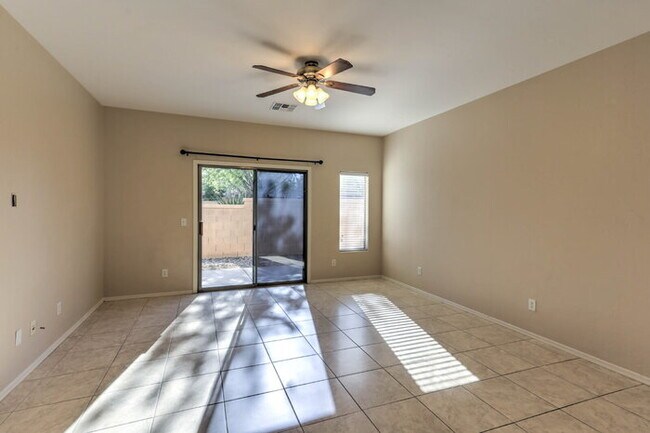 Building Photo - Located in beautiful Rancho Sahuarita!!!!!!!!!!!!