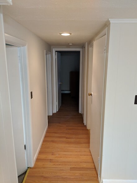 Building Photo - 153 Weigands Ln