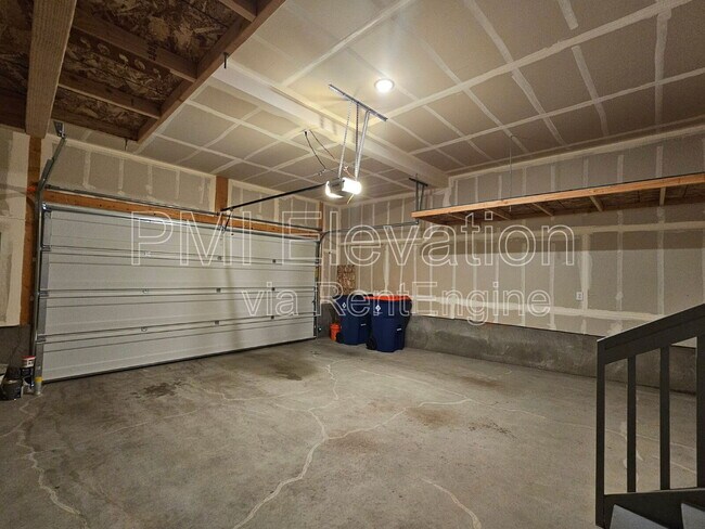 Building Photo - 16425 Askins Lp