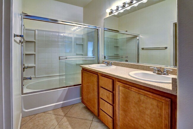 Building Photo - Welcome Home! Beautiful Single Story Home