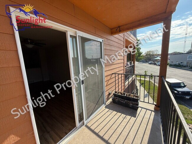 Building Photo - Modern 2 Bed, 2 Bath Duplex in Laurel – Spacious & Stylish!