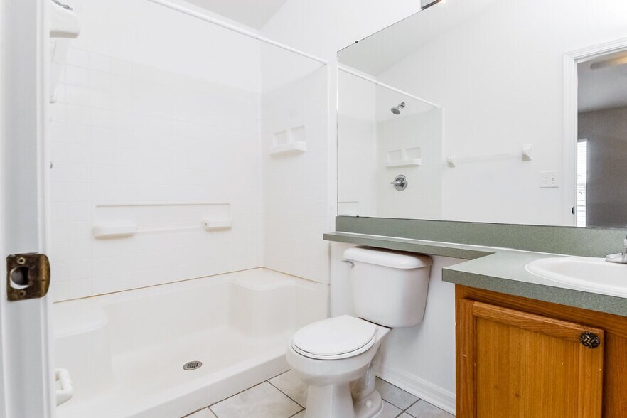 Building Photo - 12749 Evington Point Dr