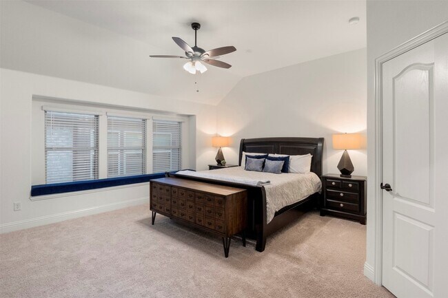 Building Photo - 1248 Starlight Ave