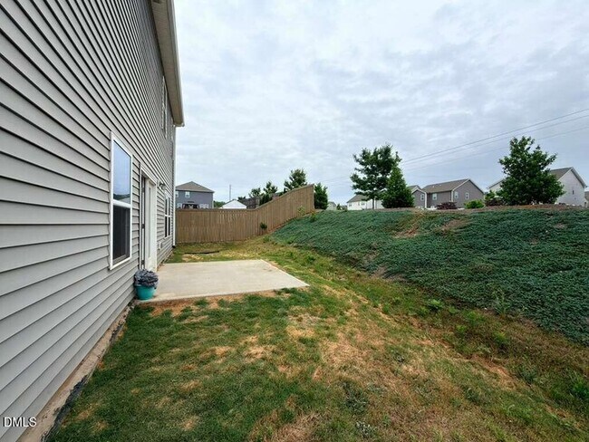 Building Photo - 7142 Stratified Ct