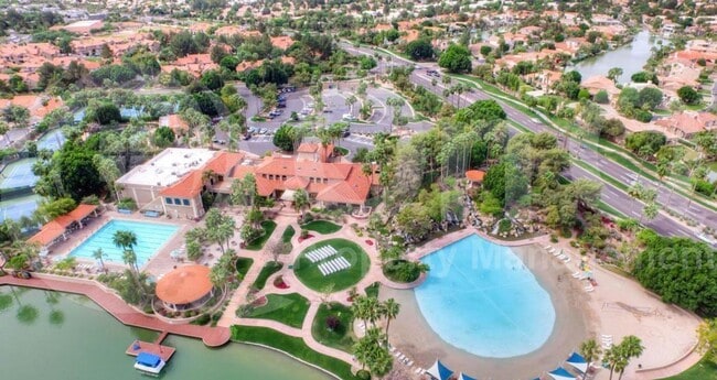 Building Photo - 1523 E Treasure Cove Dr