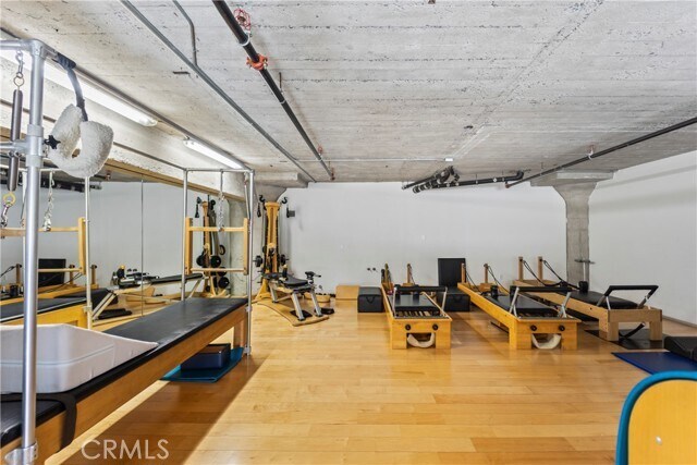 Building Photo - 1850 Industrial St