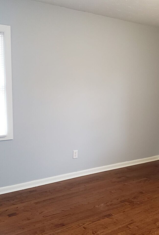 Building Photo - Home for Rent!