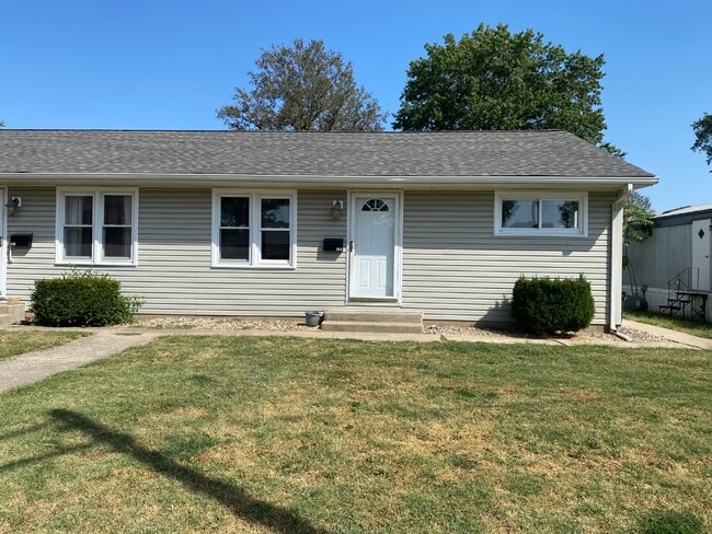 Primary Photo - 664 N Walnut St