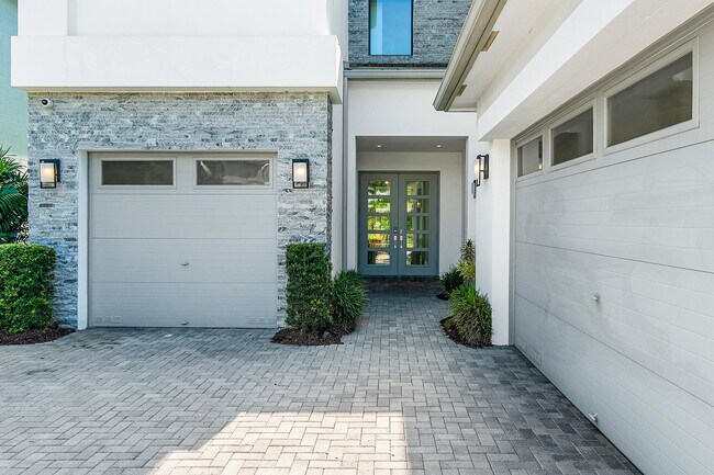 Building Photo - 9006 Dulcetto Ct