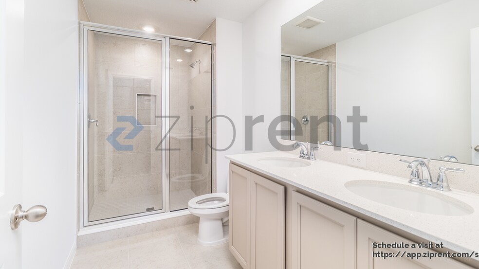 Building Photo - 17568 Northlake Grv Dr