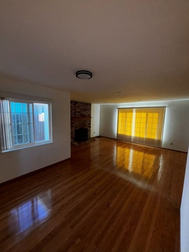 Building Photo - Nor Cal Realty, Inc. - 3 Bedroom 2  Bath with 2 car garage