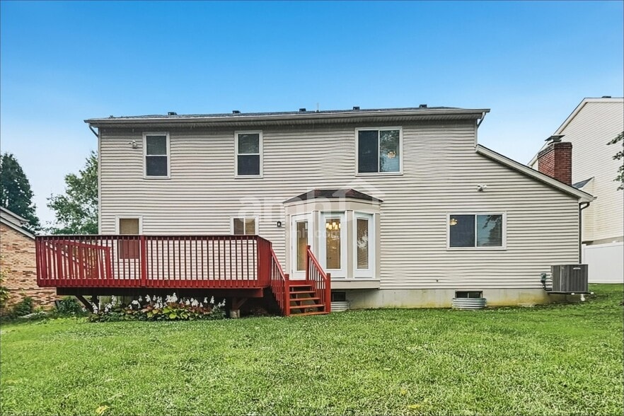 Building Photo - 10082 Shagy Bark Ct