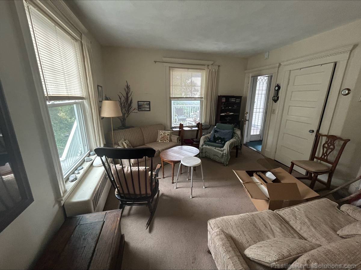 Building Photo - 293 Nahant Rd