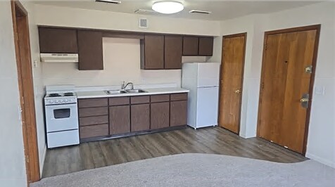 Building Photo - 119 Southview Dr