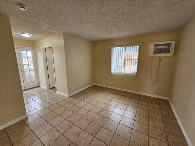 Building Photo - 14323 Haynes St