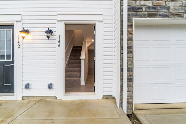 Building Photo - 144 Dusky Willow Dr