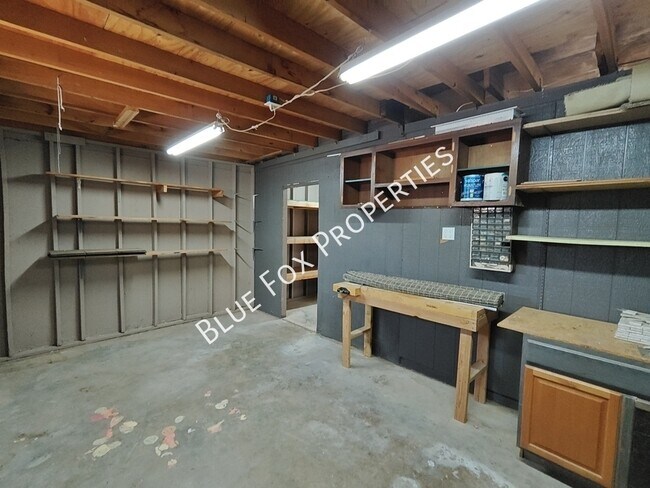 Building Photo - 9742 E Cannon Pl