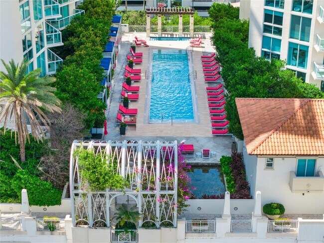 Building Photo - 250 Sunny Isles Blvd