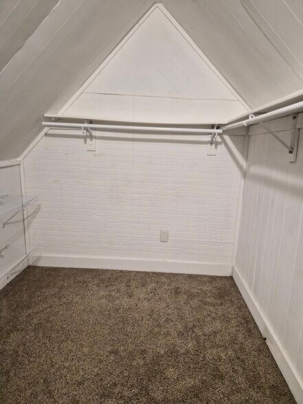 master bedroom walk in closet - 3307 South 12th Street