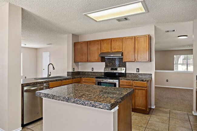 Building Photo - 12943 Dionysus Dr