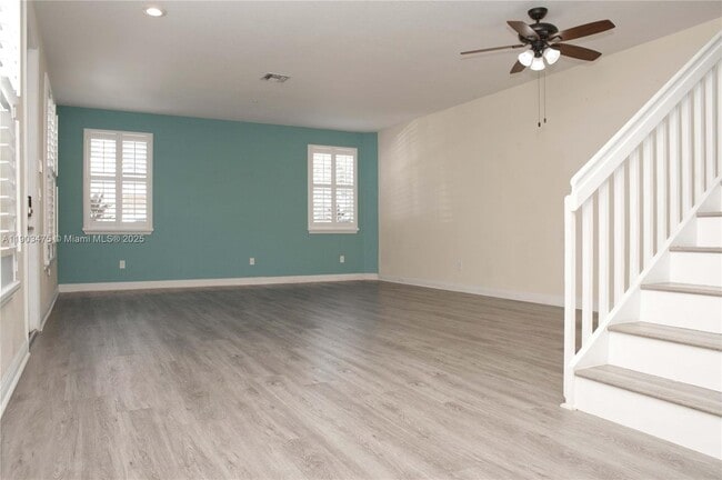 Building Photo - 14620 SW 15th St