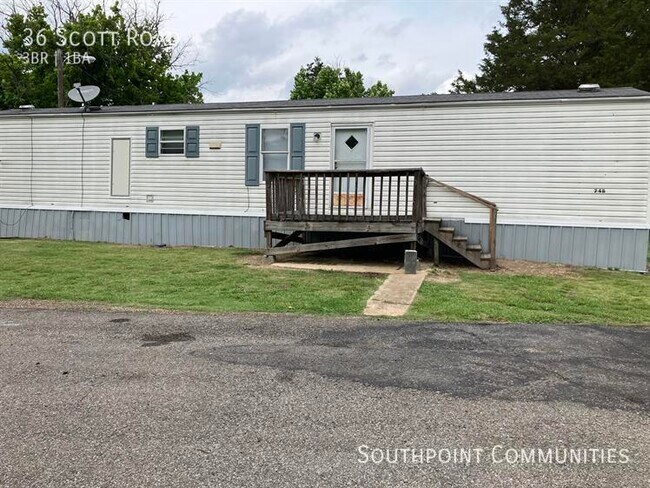 Building Photo - 36 Scott Rd